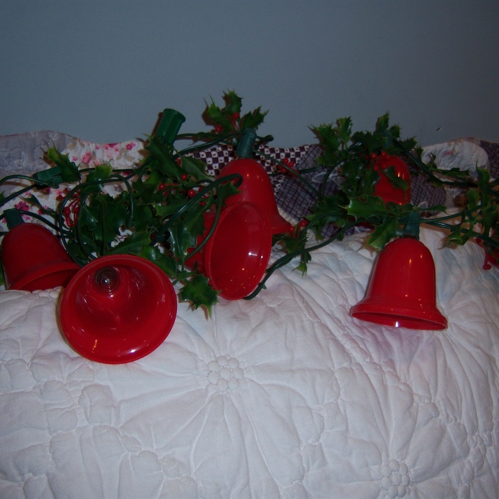 VTG.Christmas Red Bell String Lights(SOLD)